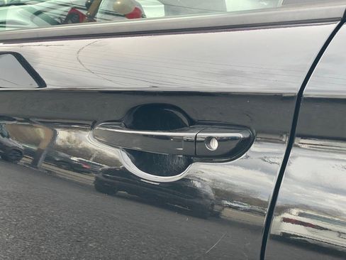 Used 2023 Hyundai Kona Limited image 29