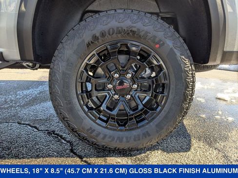 New 2026 GMC Canyon Elevation w/ Convenience Package image 10