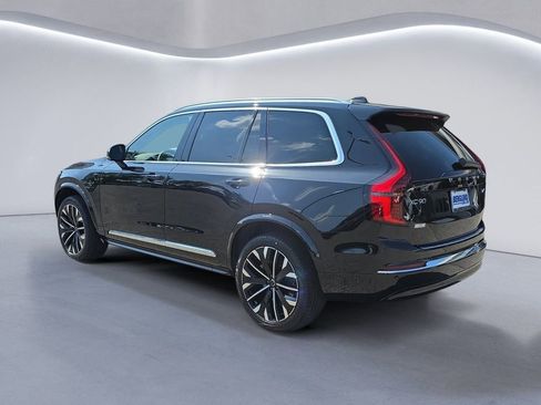 New 2026 Volvo XC90 T8 Plus w/ Protection Package Premier AWD/4WD image 5