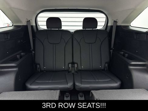 Certified 2025 Kia Sorento EX w/ EX Panoramic Sunroof Package FWD image 13
