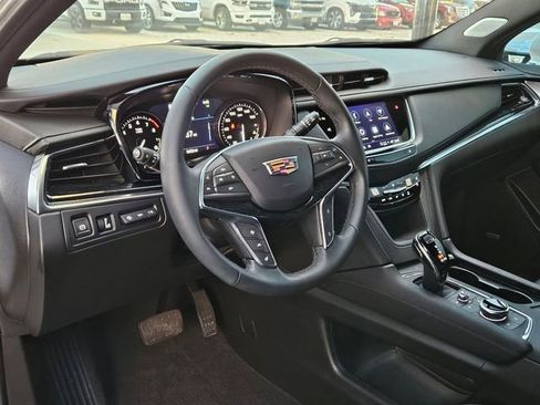 New 2025 Cadillac XT5 Premium Luxury w/ Technology Package image 9