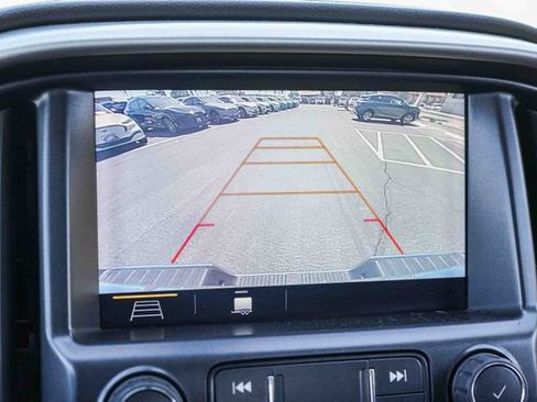 Used 2020 GMC Canyon SLE w/ Elevation Edition RWD image 28