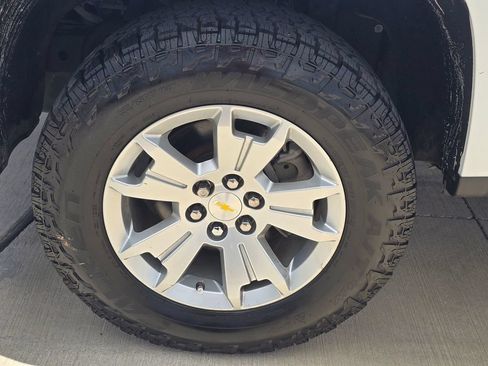 Used 2022 Chevrolet Colorado LT w/ Fleet Safety Package RWD image 7