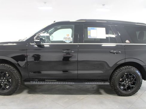Used 2023 Ford Expedition Timberline image 6