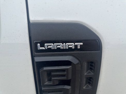 Used 2023 Ford F250 Lariat w/ Lariat Ultimate Package image 9
