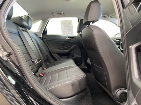 Used 2024 Volkswagen Jetta SE image 13