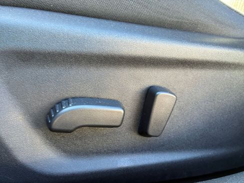 Used 2025 Nissan Altima 2.5 SV image 22