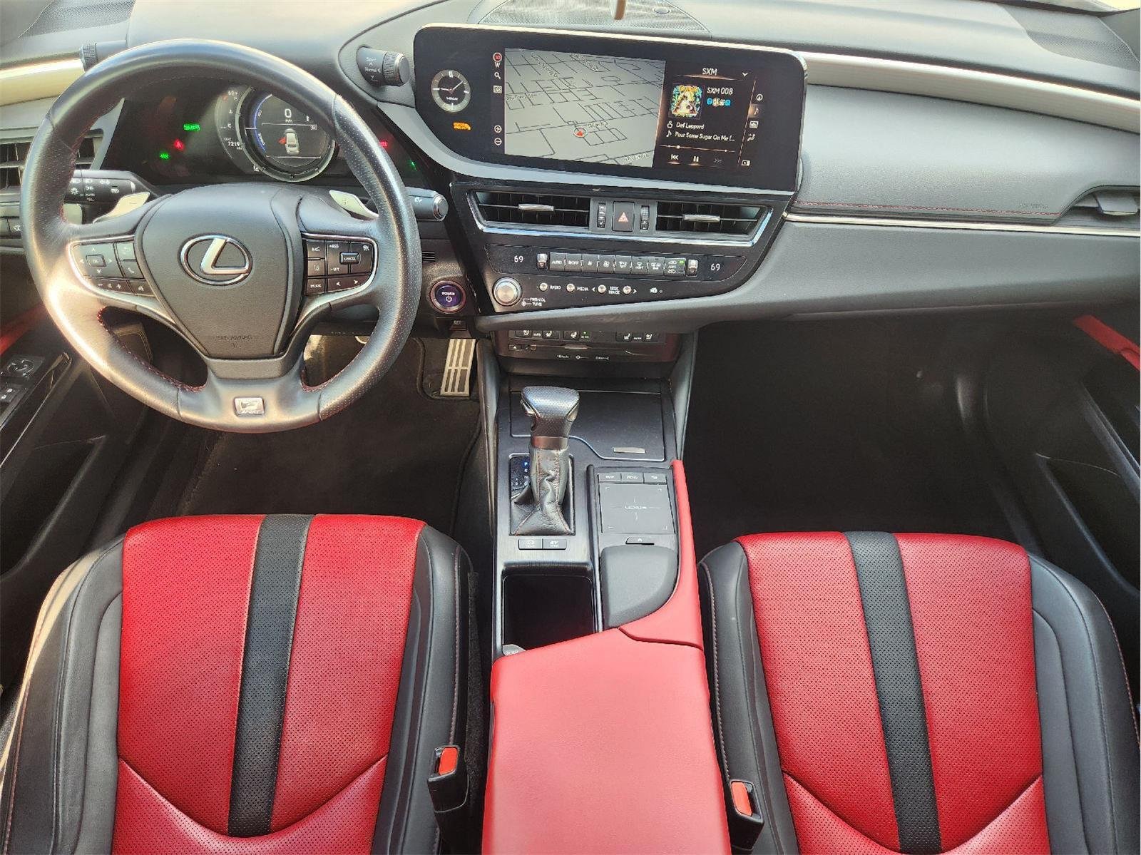 Used 2022 Lexus ES 300h F Sport w/ Accessory Package 2 FWD image 27