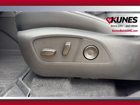New 2026 Buick Enclave Sport Touring w/ Power Package image 13