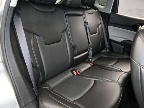 Used 2022 Jeep Compass Limited w/ Sun and Sound Group AWD/4WD image 38