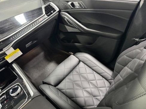 New 2026 BMW X6 xDrive40i w/ Executive Package image 18