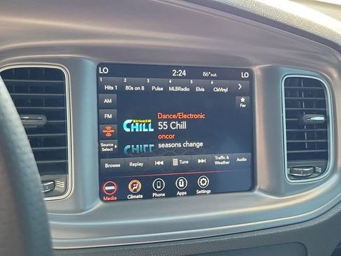 Used 2023 Dodge Charger R/T w/ Harman/Kardon Audio Group image 27