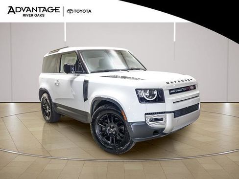 Used 2023 Land Rover Defender 90 S AWD/4WD image 2