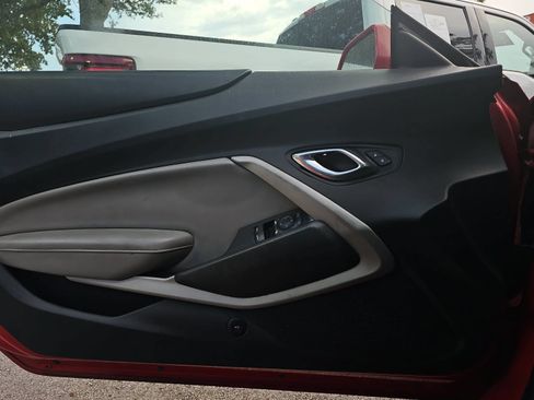 Used 2020 Chevrolet Camaro LT RWD image 22