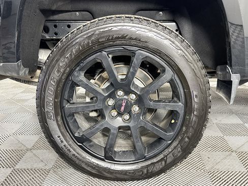 Used 2022 GMC Canyon Denali image 31