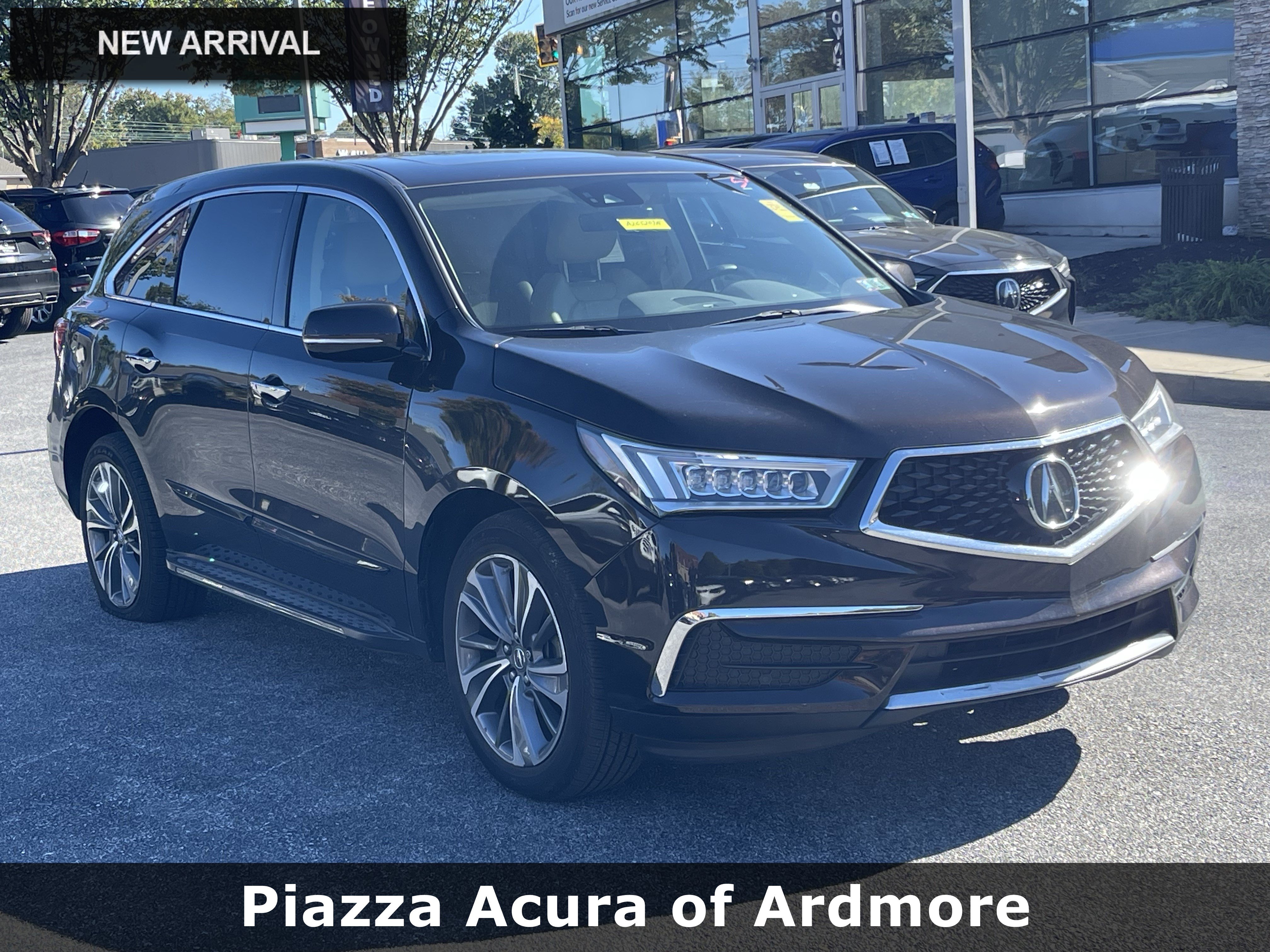 Used 2017 Acura MDX w/ Technology Package AWD/4WD image 1