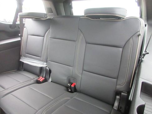 New 2026 GMC Yukon XL Elevation w/ Elevation Premium Package AWD/4WD image 13