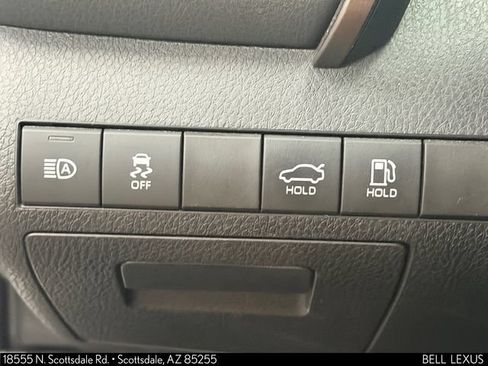 Used 2022 Toyota Camry LE w/ Carpet Mat Package (TMS) FWD image 21