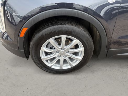 Used 2023 Cadillac XT4 Luxury AWD/4WD image 8