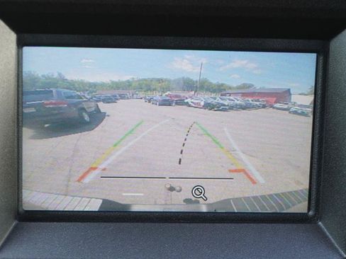 Used 2017 Ford F150 XLT w/ Equipment Group 301A Mid AWD/4WD image 16