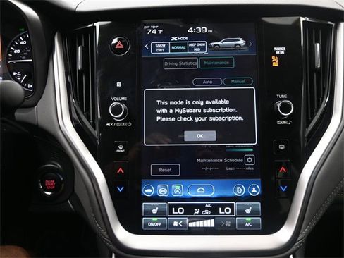 Used 2025 Subaru Outback Onyx Edition w/ Popular Package #2 image 11