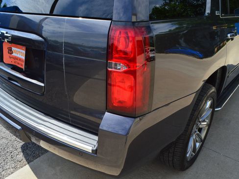 Used 2015 Chevrolet Tahoe LTZ AWD/4WD image 9