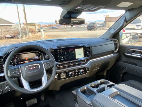 New 2026 GMC Sierra 1500 SLE image 39