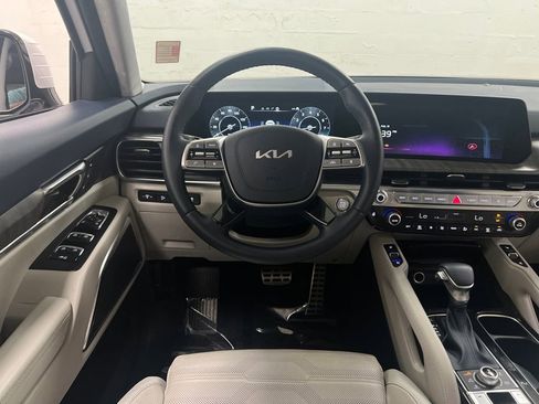 Used 2023 Kia Telluride SX Prestige image 15