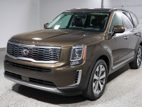 Used 2020 Kia Telluride S image 33