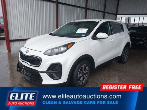 Used 2021 Kia Sportage LX image 4