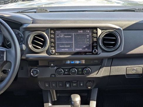 Used 2022 Toyota Tacoma TRD Off-Road w/ Technology Package RWD image 16