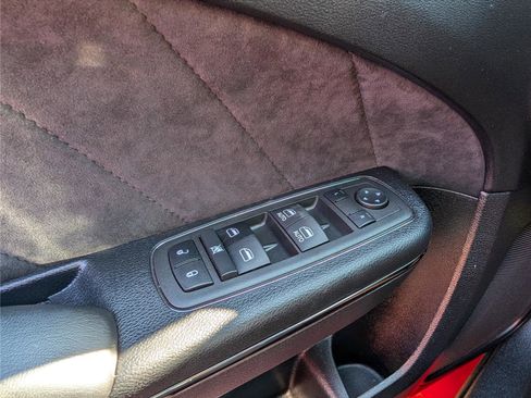 Used 2021 Dodge Charger SRT Hellcat image 24