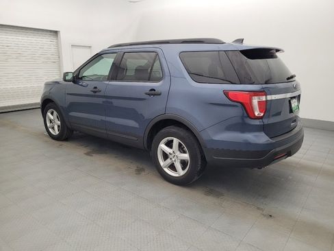 Used 2018 Ford Explorer FWD image 3