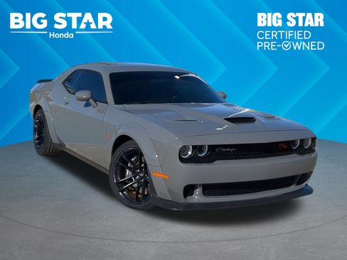 Used 2023 Dodge Challenger R/T Scat Pack image 1