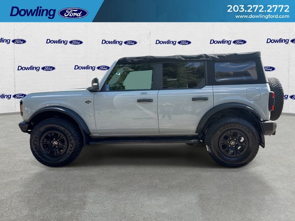 Used 2023 Ford Bronco Wildtrak AWD/4WD image 5