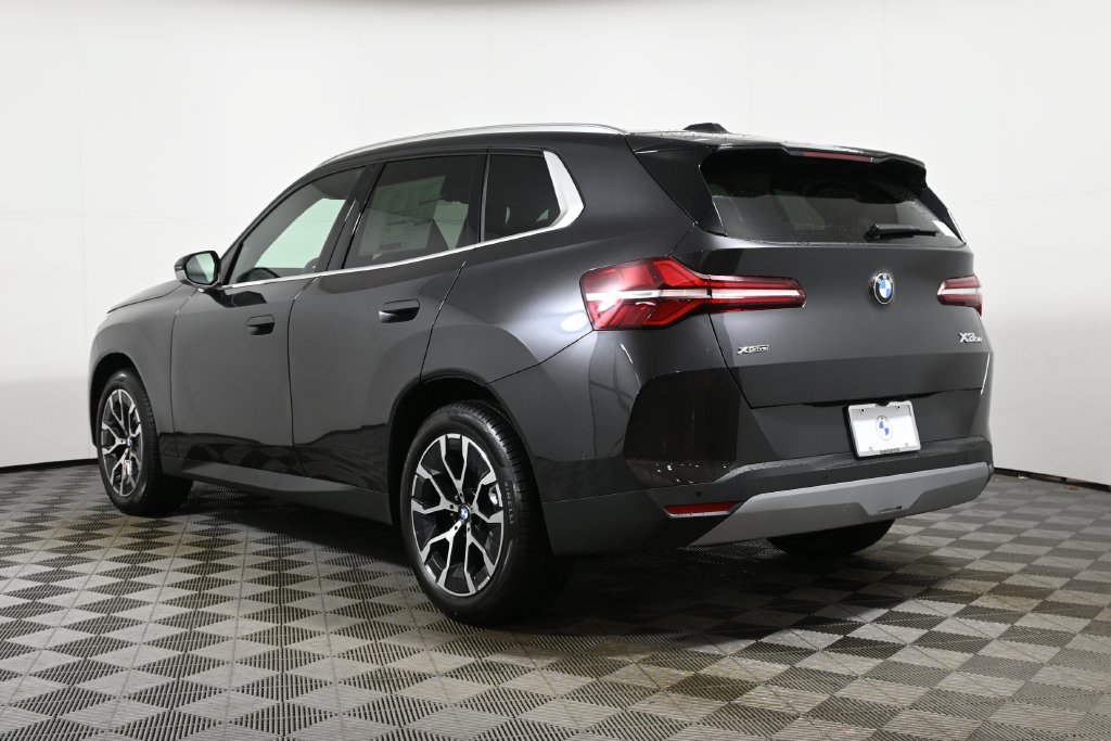 Used 2026 BMW X3 xDrive30i w/ Convenience Package AWD/4WD image 5