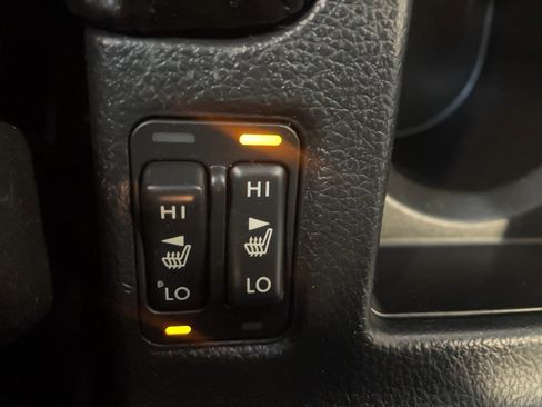 Used 2015 Subaru Impreza 2.0i Premium image 4