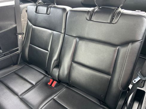 Certified 2021 Ford Explorer XLT w/ Equipment Group 202A image 13