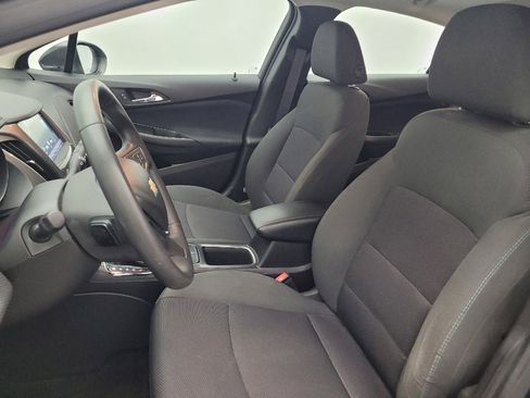 Used 2017 Chevrolet Cruze LT w/ Sun And Sound Package image 17