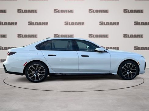 Certified 2026 BMW 750e xDrive w/ Executive Package image 6