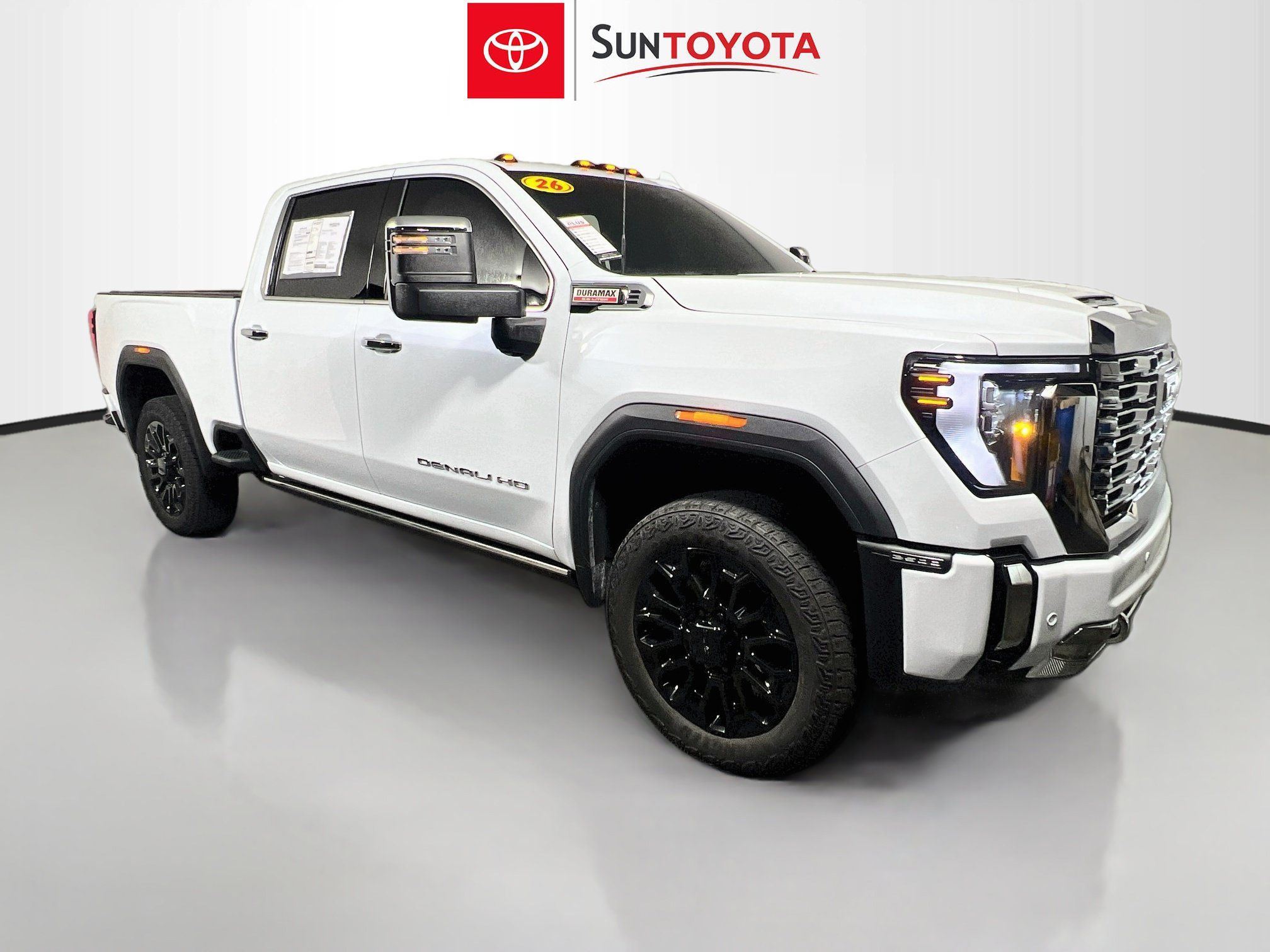 Used 2026 GMC Sierra 2500 Denali w/ Denali Reserve Package AWD/4WD image 1
