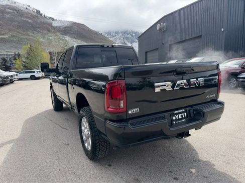 Used 2025 RAM 3500 Laramie w/ Sport Appearance Package AWD/4WD image 14