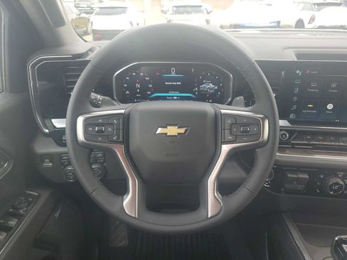 New 2026 Chevrolet Silverado 1500 LTZ w/ LTZ Premium Package image 11