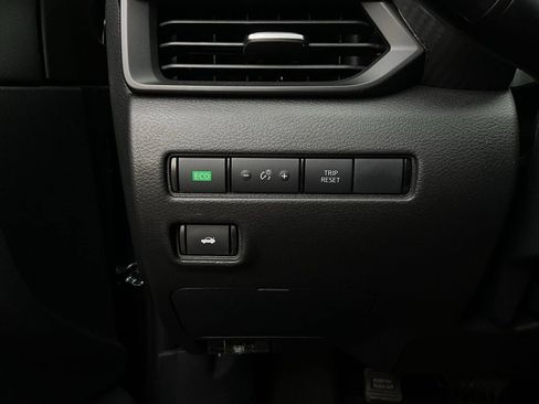 Used 2025 Nissan Sentra S image 20