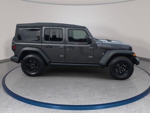 Used 2023 Jeep Wrangler Unlimited Sport AWD/4WD image 4