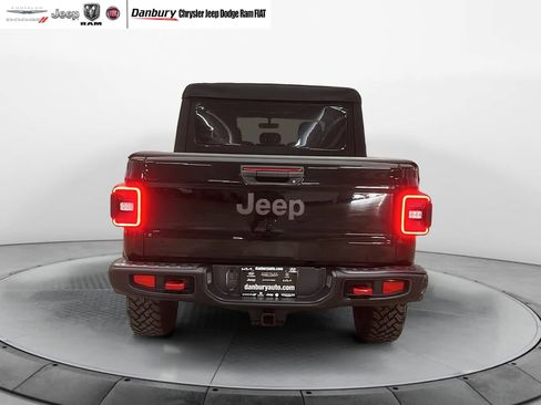 Certified 2022 Jeep Gladiator Rubicon w/ LED Lighting Group image 6