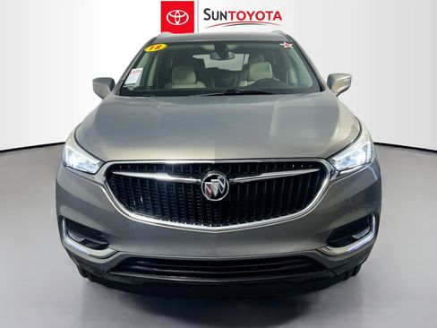 Used 2018 Buick Enclave Essence FWD image 10