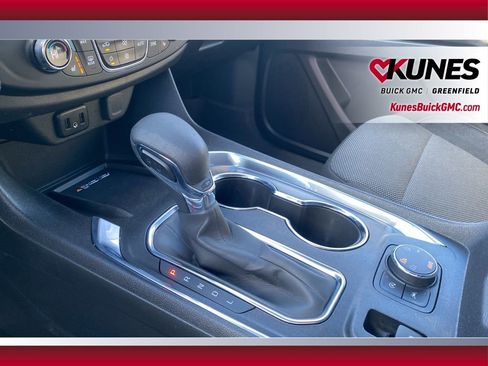 Used 2023 Chevrolet Traverse LT w/ LPO, Floor Liner Package image 28