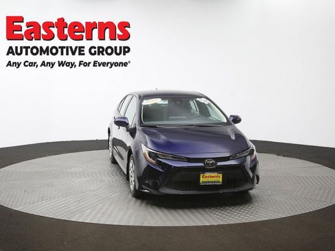 Used 2022 Toyota Corolla LE w/ Carpet Mat Package (TMS) image 50