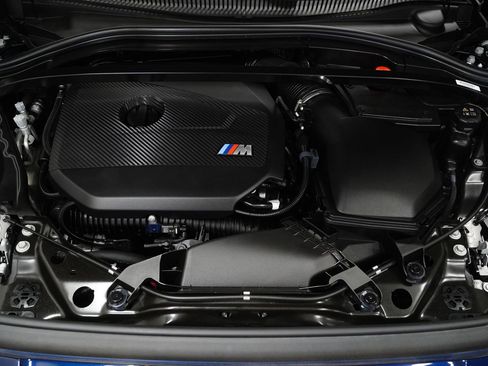 Used 2025 BMW M235i xDrive w/ Premium Package image 33